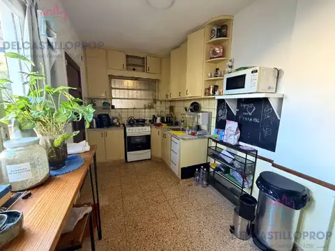 Casa 4 ambientes con 1 baño