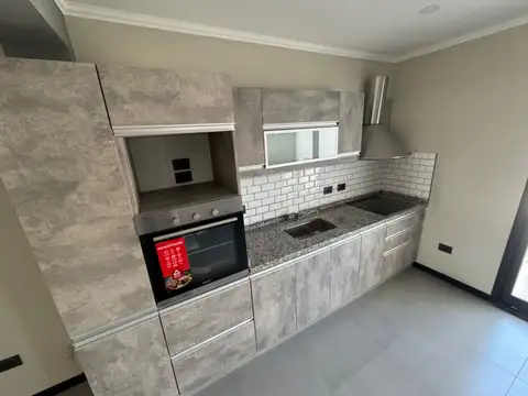 Depto Tipo Casa en Alquiler de 2 dormitorios