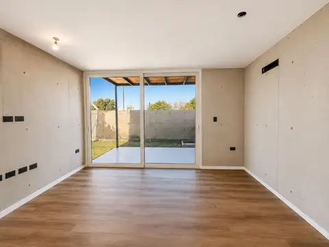 CASA VENTA GONNET 1 DORMITORIO COCHERA FINANCIADO