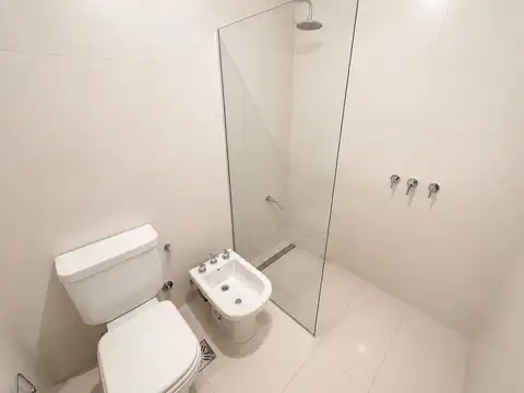 CASA VENTA GONNET 1 DORMITORIO COCHERA FINANCIADO