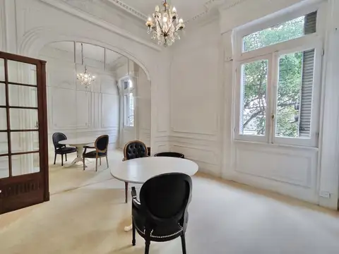 Depto Tipo Casa en Venta de 23 ambientes