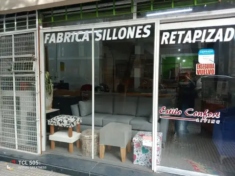 Excelente  Local c/Sótano 101 M2 totales