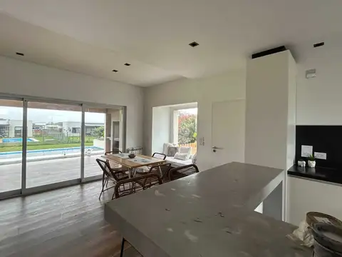 Casa en Venta en San Sebastian, USD 169.000