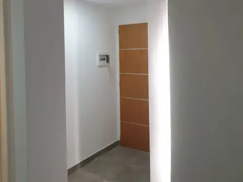 Depto Tipo Casa en Venta en Santos Lugares, USD 60.000