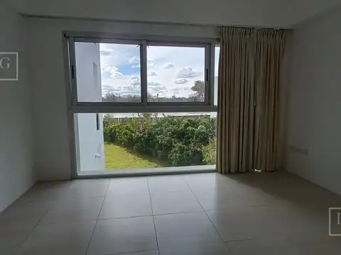 Departamento en Alquiler de 3 dormitorios