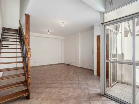 Depto Tipo Casa en Venta de 1 dormitorio