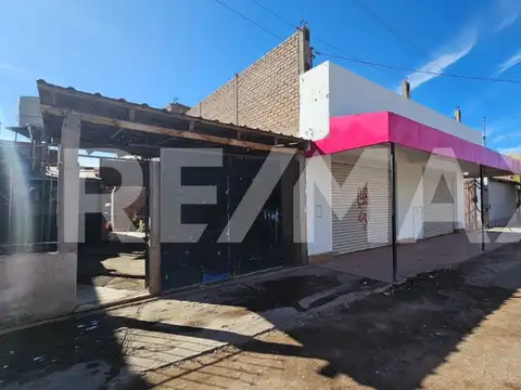 CASA 4 DORMITORIOS CON AMPLIACION EN CENTENARIO