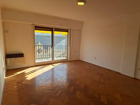 Departamento en Alquiler 50 años