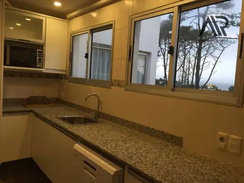 Casa en Alquiler Temporal de 6 dormitorios