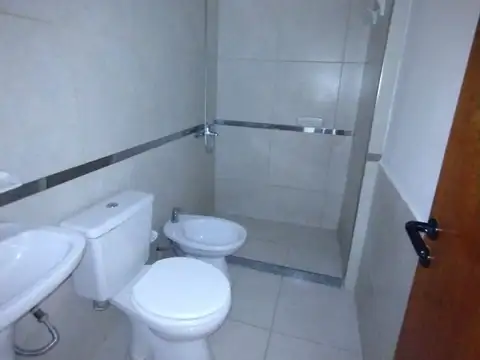 Depto Tipo Casa en Venta con 1 cocheras