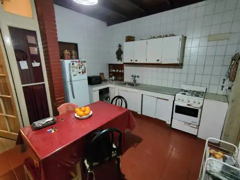 Depto Tipo Casa en Venta 60 años