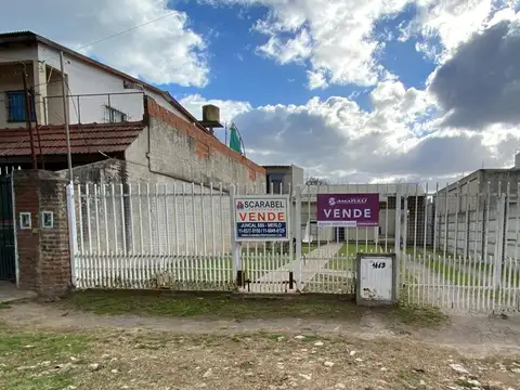 VENTA CASA 3 AMBIENTES CON GALPON DE 100 M2