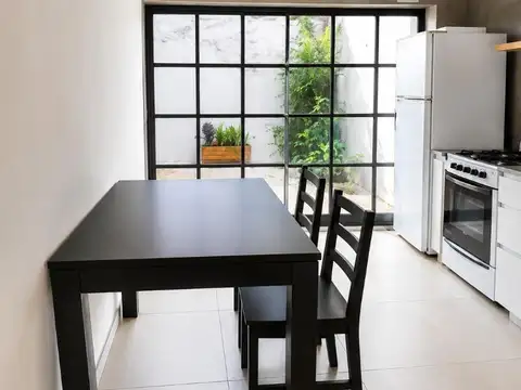 Azcuenaga 200, Piso PB