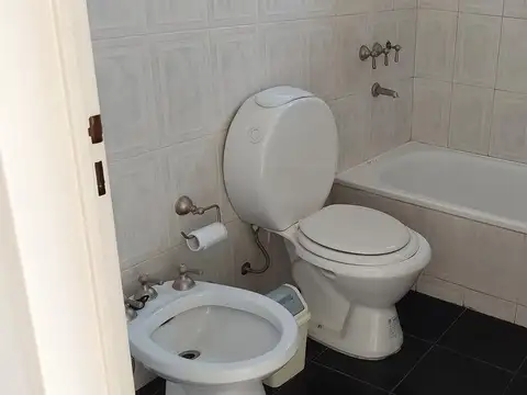 Departamento en Alquiler en Flores, $ 550.000
