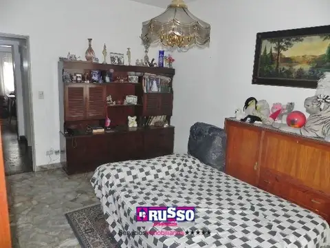 Depto Tipo Casa en Venta de 5 ambientes