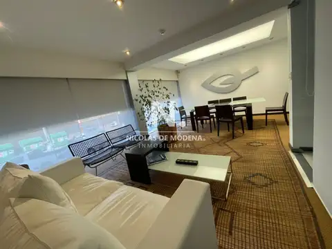 Local en Venta en Península, USD 1.300.000