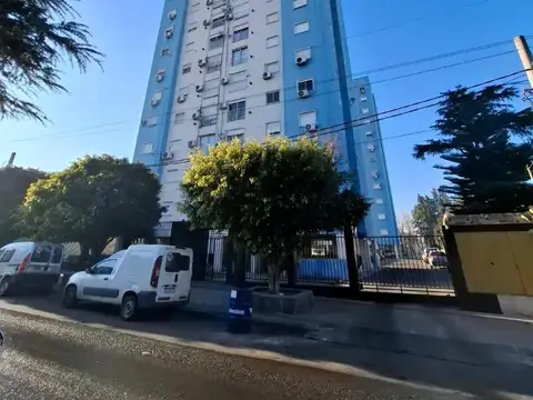 Domingo Millan 100, Piso 1°