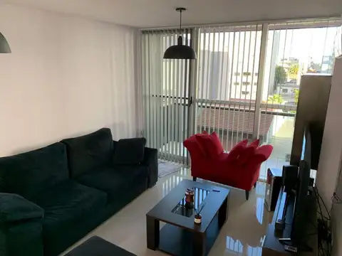 DEPARTAMENTO 2 AMBIENTES EXCELENTE CATEGORIA