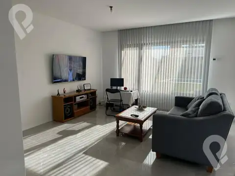 Casa en Alquiler de 3 dormitorios