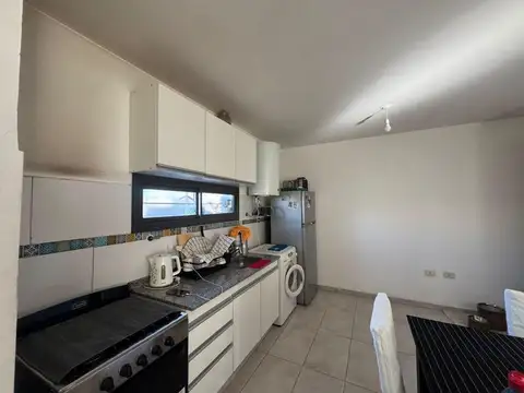 VENTA DUPLEX APTO CREDITO 2 DORMITORIOS PATIO SEGURIDAD 24HS