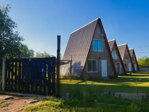 Complejo de cabañas en venta - 4 UFs - Cosquín