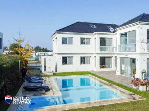 Casa en Venta de 4 dormitorios