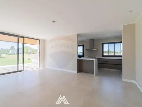 Venta Casa Altos de la Tahona 3 dor+serv piscina