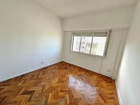 Departamento en Venta en Villa del Parque, USD 73.500