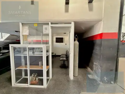 Galpon en Venta 38  mts Fondo
