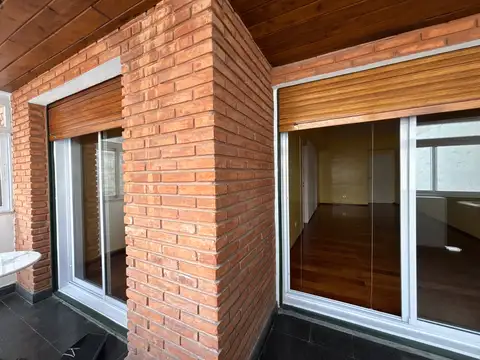 Bulnes 1700, Piso 8