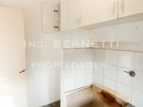 Depto Tipo Casa en Venta 40 años