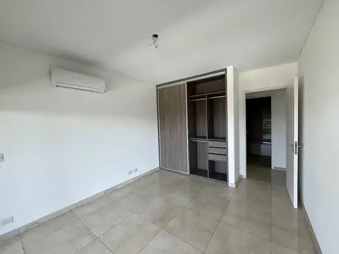 Departamento en Alquiler al Este