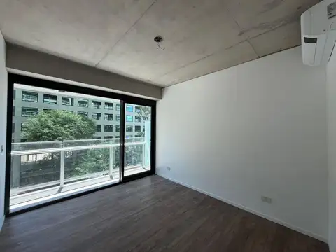 Venezuela 100, Piso 3