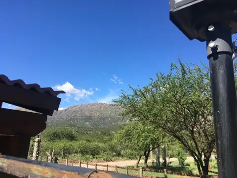 Casa en Venta con 8 cocheras