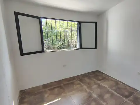 VENTA CASA MAS DEPARTAMENTO MAS LOCAL PUEYRREDON