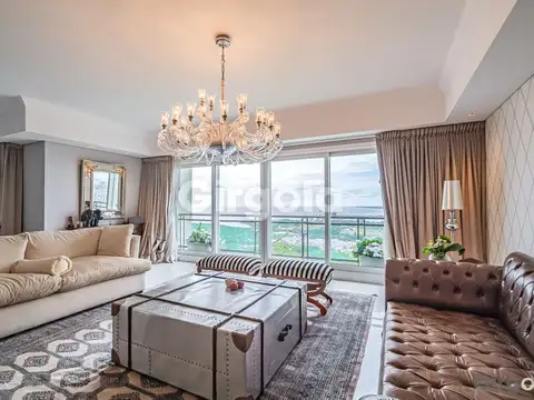 Departamento 5 ambientes en venta con cochera en Puerto Madero