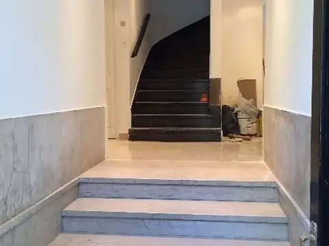 Av L J Quinteros 1500