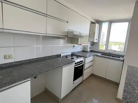Departamento en Alquiler en Banfield, $ 700.000