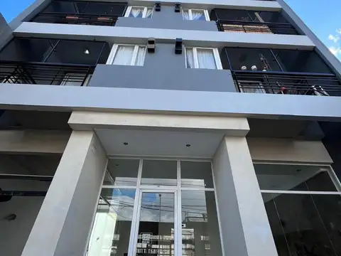 DEPARTAMENTO 2 AMBIENTES - BANFIELD - ESTE, GRAN BS. AS. SUR