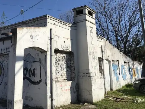 Esquina en Pilar Centro - 958 m2