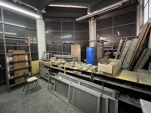 Local en Venta 42 años