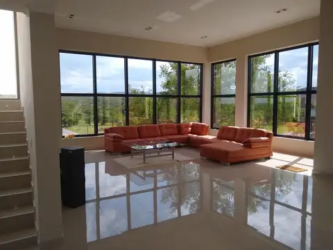 ¡Venta! Hermosa Casa en La Arbolada Hollywood  ¡Con Escritura!