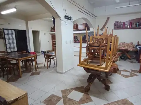 Local en Venta en Munro, USD 180.000