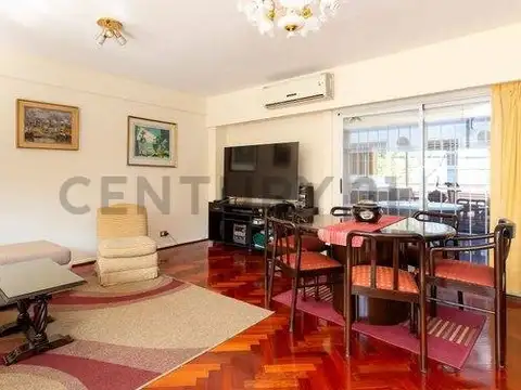 Depto 4 amb c/balcón y patio Caballito. Apto crédito