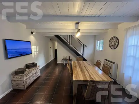 Alquiler temporal Casa en Valeria Del Mar Con Jardin y Pileta