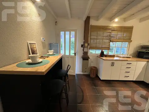 Casa en Alquiler Temporal con 1 cochera