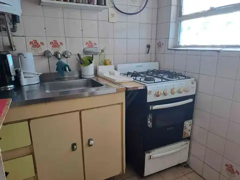 VENTA 2 AMB  MUY  LUMINOSO VILLA CRESPO