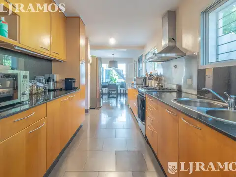 Casa en Venta en La Horqueta, USD 890.000