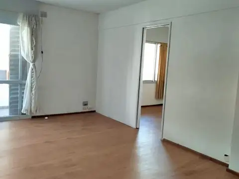 ZEBALLOS 1960 PISO 3 DPTO. A