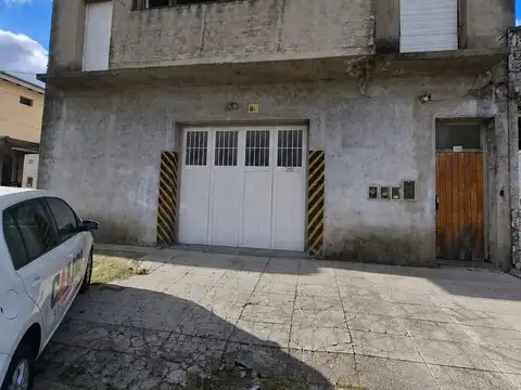 ALQUILER GALPÓN 220 m2